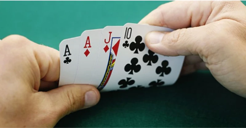 3 thể loại Poker phổ biến: Hold’em, PLO, Stud