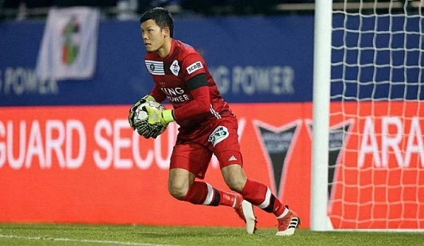 Cầu thủ Kawin Thamsatchanan - Hành trình vươn cao của thủ thành người Thái Lan