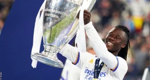 Eduardo Camavinga là ai? Sự nghiệp và danh hiệu