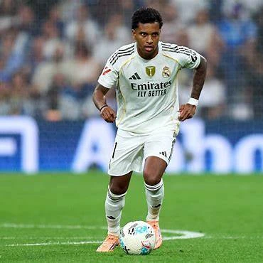 Rodrygo là ai? Sự nghiệp và Danh hiệu