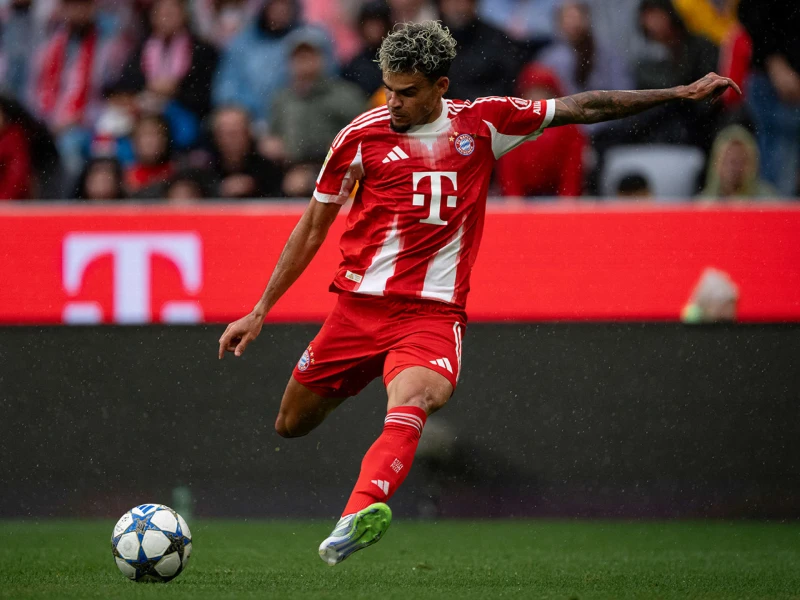 Luis Díaz là ai? Sự nghiệp và danh hiệu