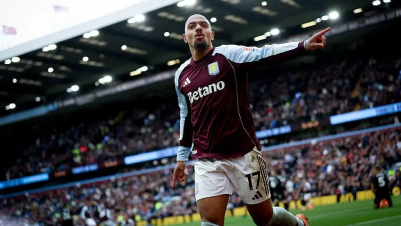 Donyell Malen là ai? Sự nghiệp và danh hiệu