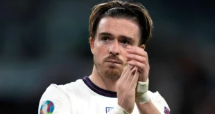Jack Grealish là ai? Sự nghiệp và danh hiệu