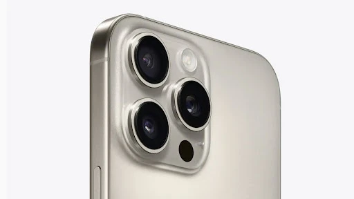 iPhone 16 Pro Max và iPhone 15 Plus: Đâu mới là "chân ái" thực sự?